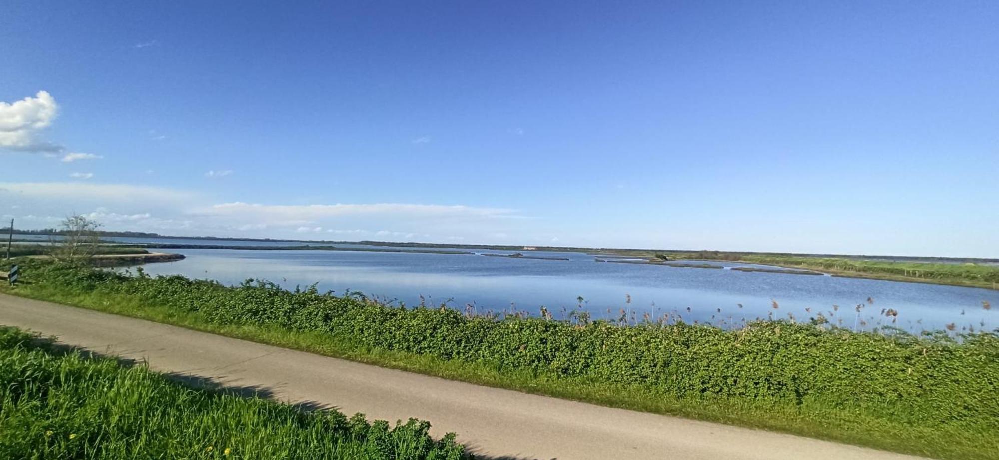 Casa Vacanze Nel Delta Del Po Taglio di Po Eksteriør bilde